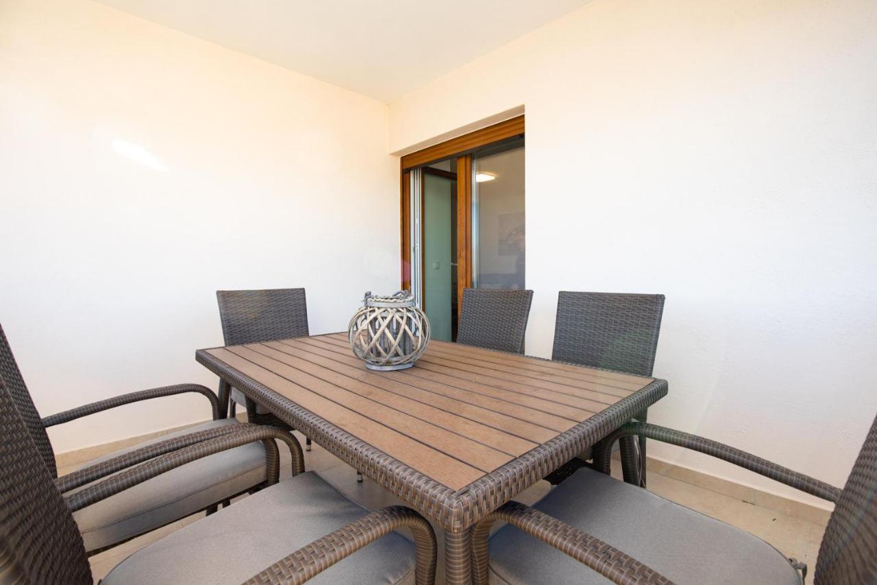 Apartments Brig Perfect Countryside Holiday! Krk Town Bagian luar foto