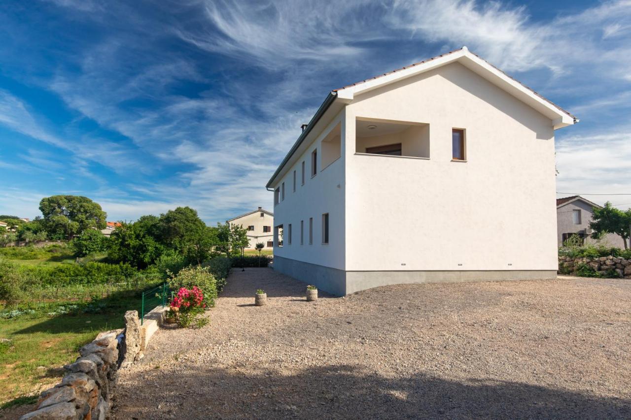 Apartments Brig Perfect Countryside Holiday! Krk Town Bagian luar foto